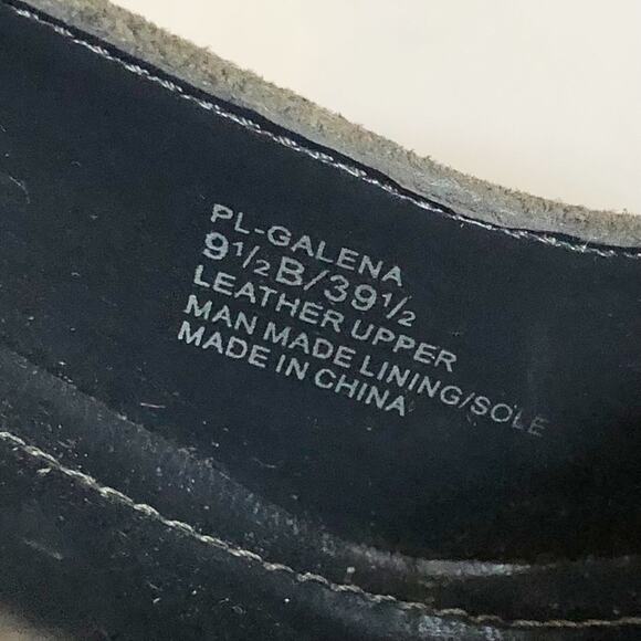 BCBG Grey Suede Pumps Silver Studs High Heels Leather Designer Retro 9.5 NWOT - Picture 10 of 14